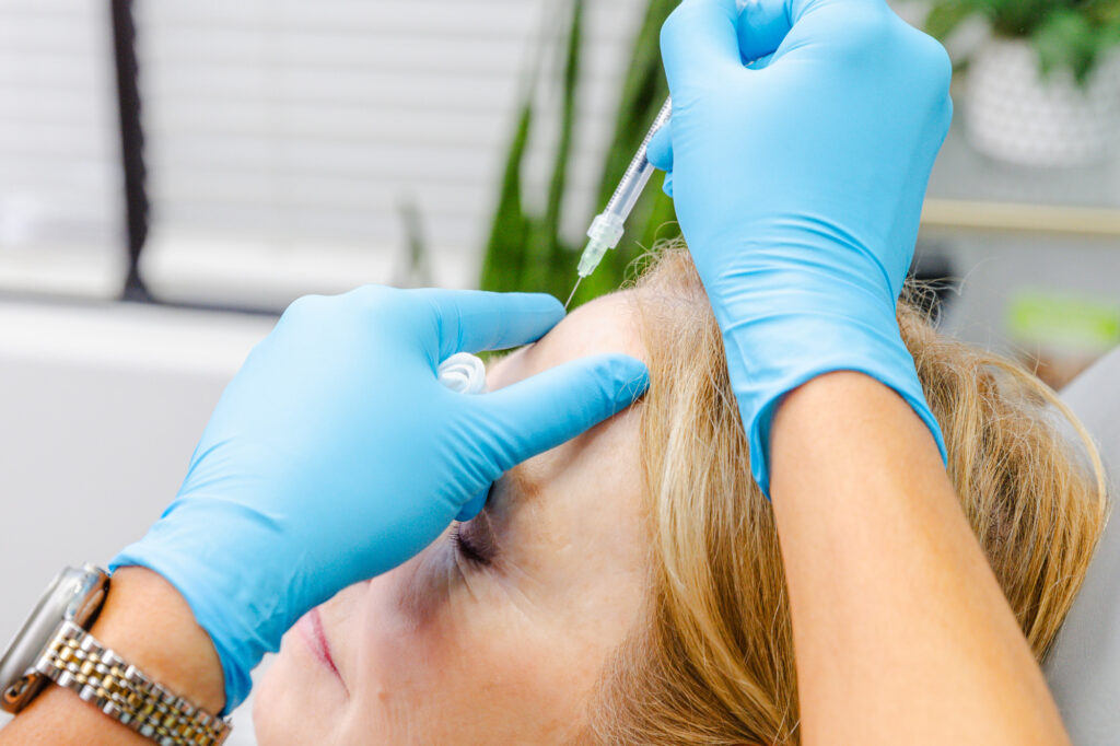 A Cosmetic Surgery Affiliates provider is injecting Botox near Ponte Vedra Beach.